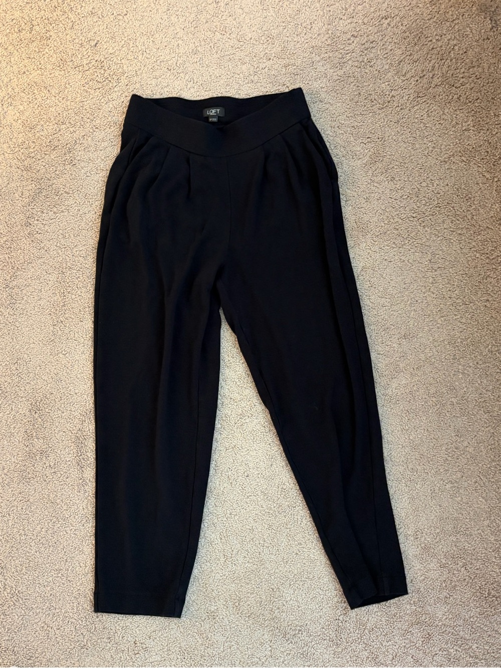 LOFT Black Pleated Tapered Ponte Joggers
